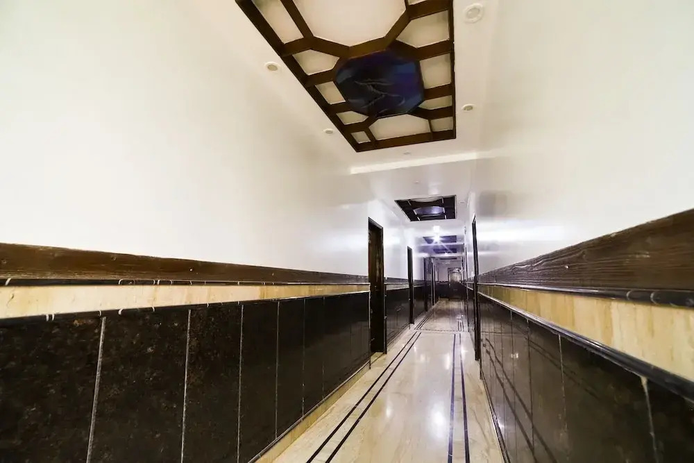 Oyo 6126 Hotel Today International Delhi