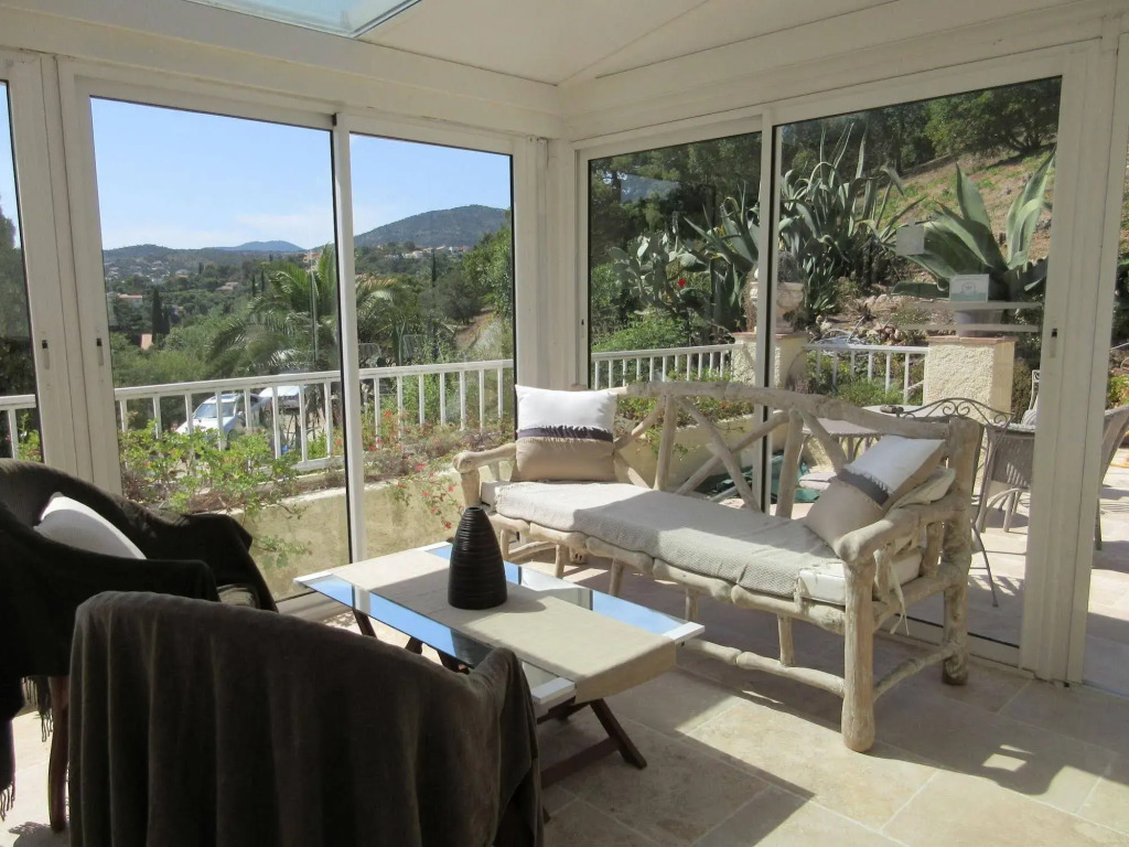 Villa Tricoli B&B avec Piscine