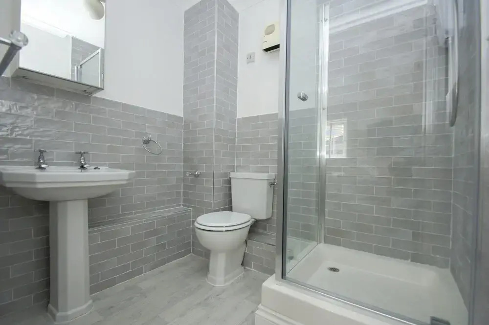 Portside Apartment Parking by Brighton Holiday Lets