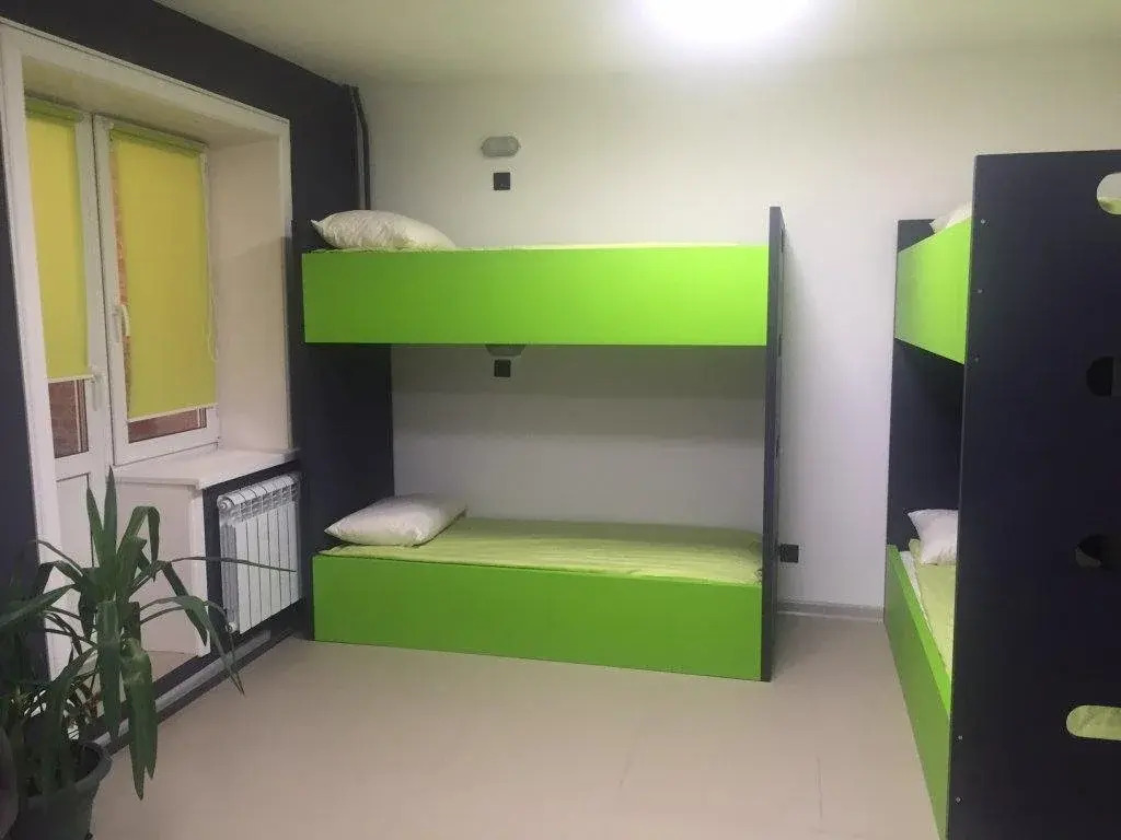 Hostel 30/6
