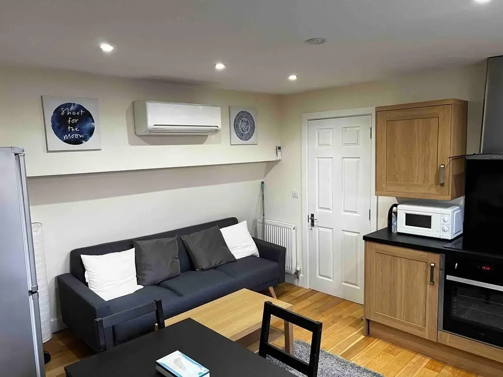 Lovely 3-bed Flat in London