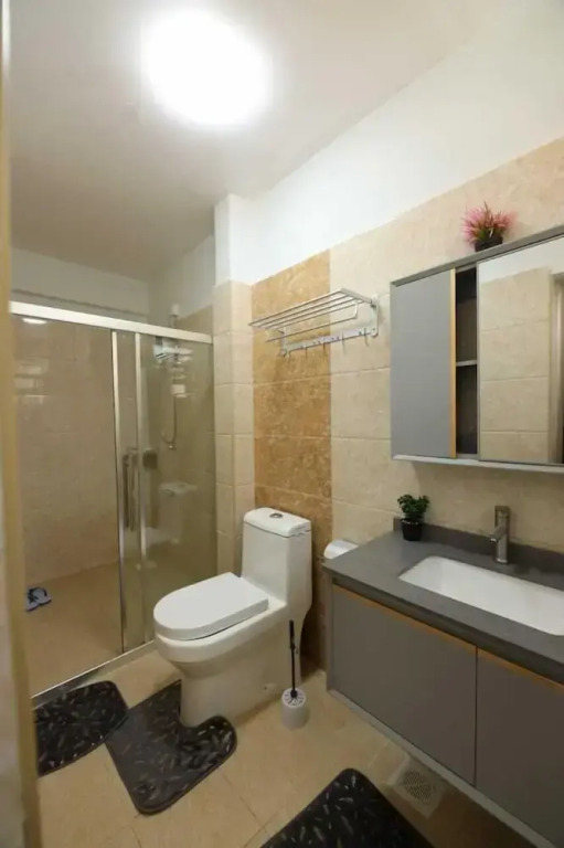 Lux Suites Sandalwood Gardens Apartments