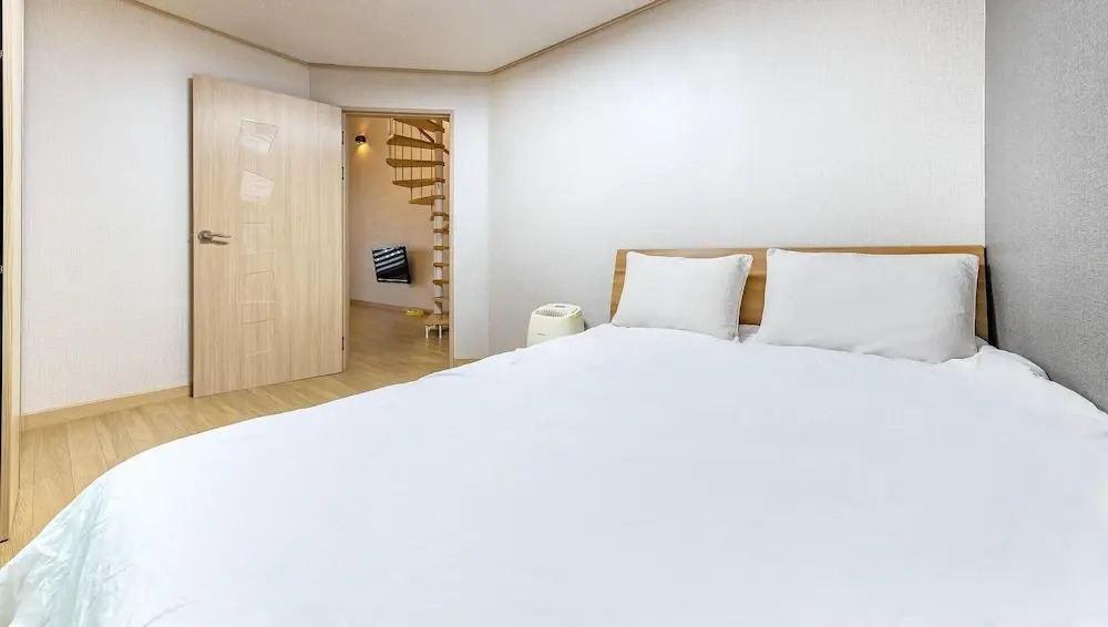 Gapyeong Walkingoncloud Pension&glamping