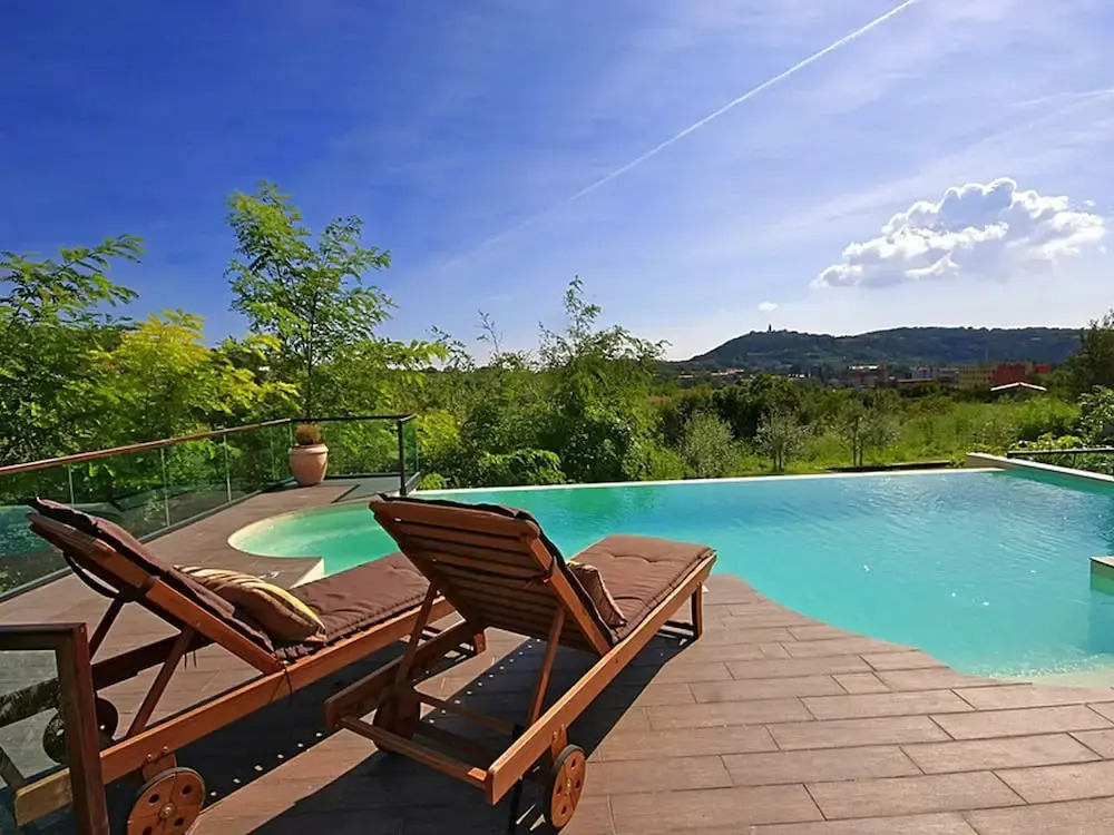 Modern Villa With Private Swimming Pool and Jacuzzi in the Green Part of Istria