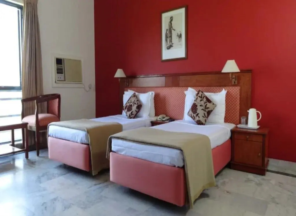 Greenwood Hotel