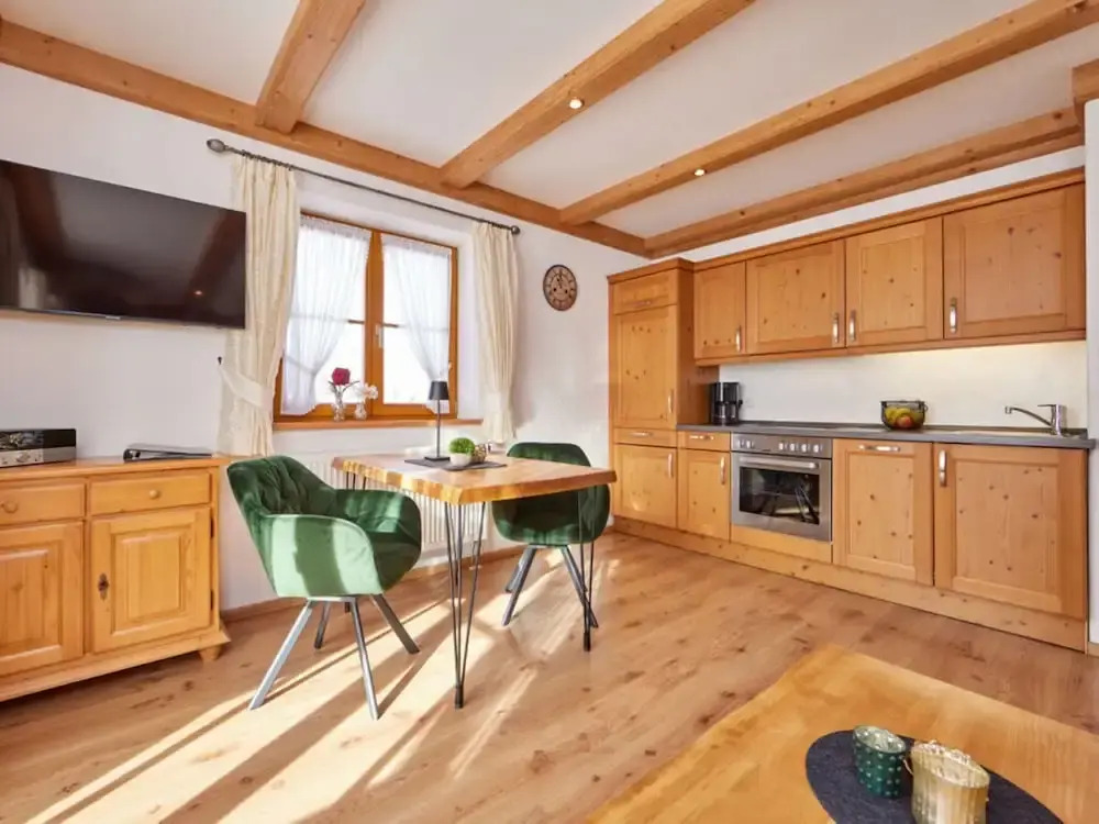 Holiday Apartment "wetterstein"
