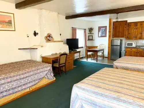 Guest Ranch Motel