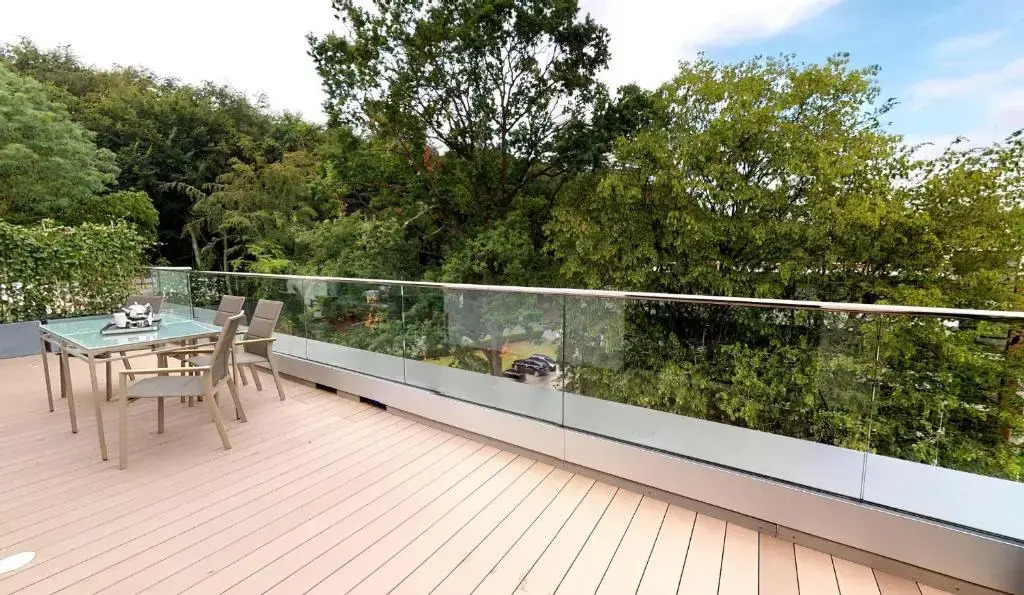 White Pearl Apartment 4.20
