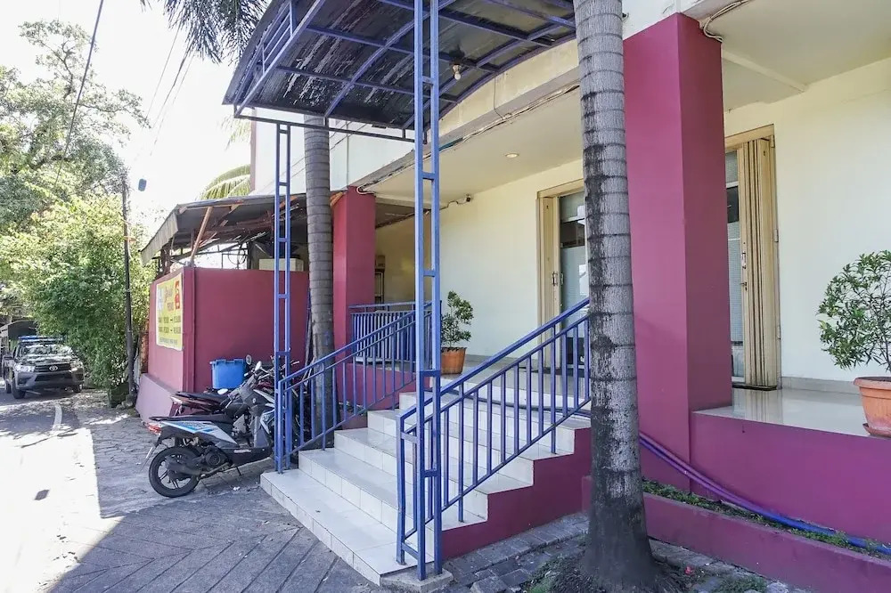 Metropolitan Inn