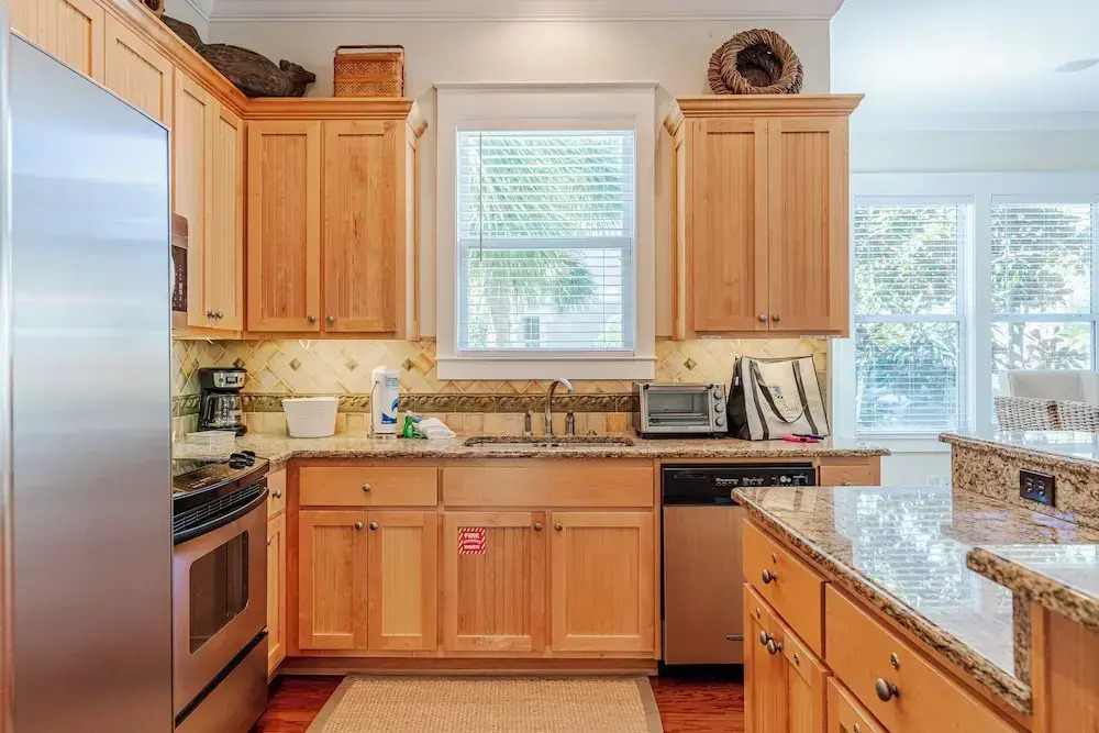 Pet Friendly Seacrest Home for 10 - Resort Pool + Beach Shuttle