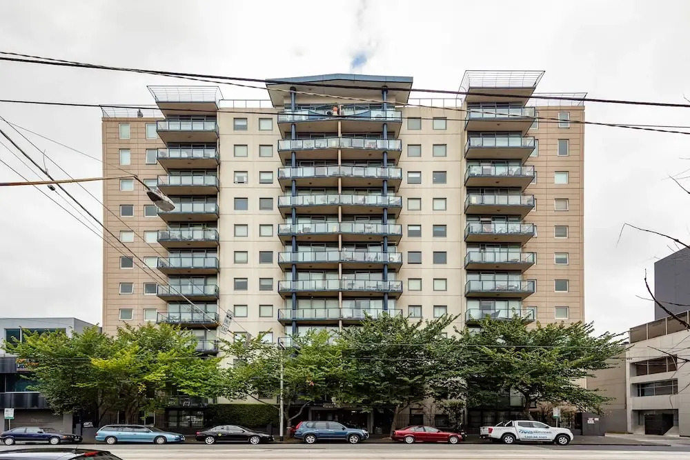 South Melbourne 2 Bed Parking