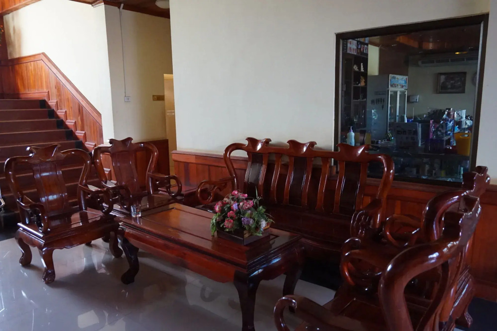 Daovy Hotel