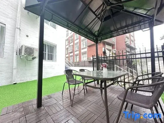 Muhai Homestay · Chinese Inn (Xinghai Park)