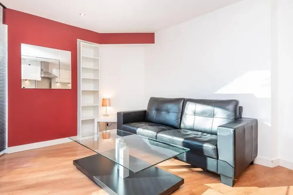 Garden View Studio Near the City Centre