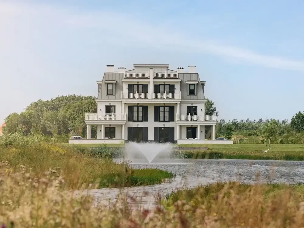 Luxury Villa Near Veerse Meer Resort