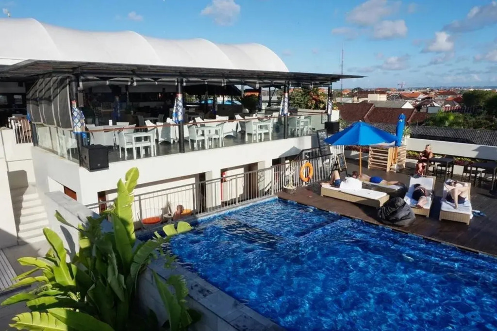 J4 Hotels Legian