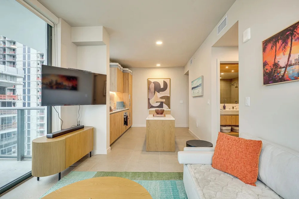 Luxe High-rise Living! Crosby Condo w/ Ocean View