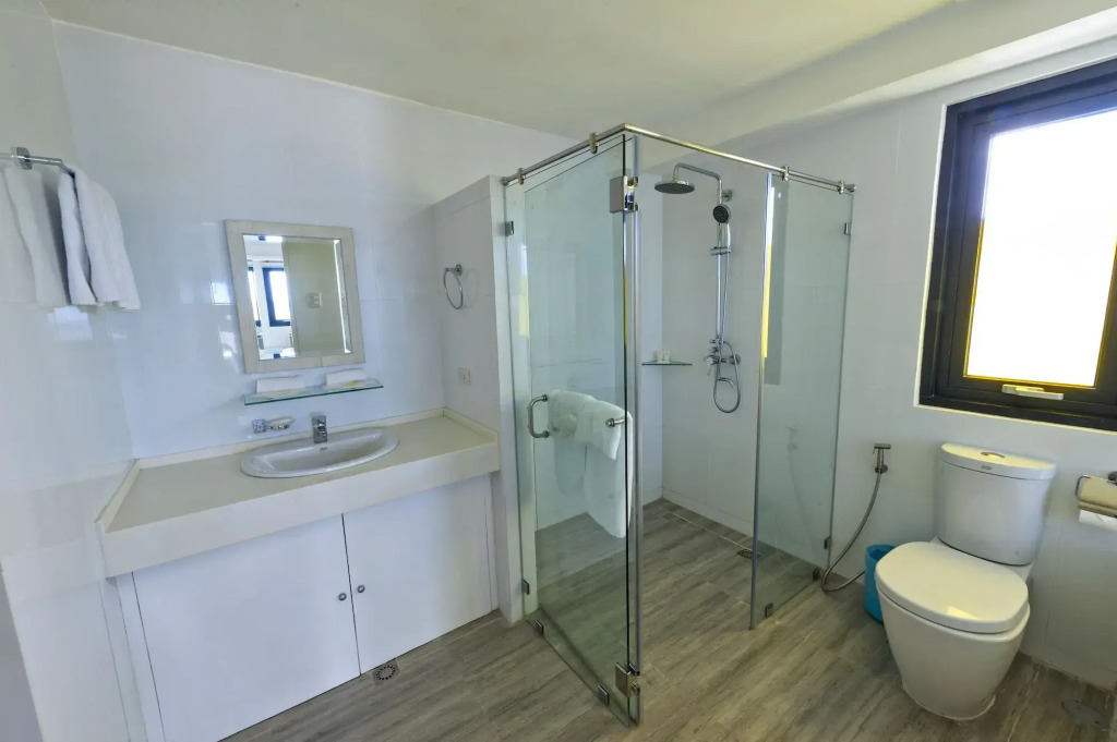 Lime Hotel Boracay