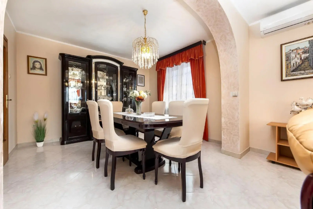Apartments Divna
