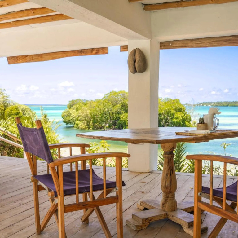 Merry Crab Cove - Après-Safari Beach Hotel