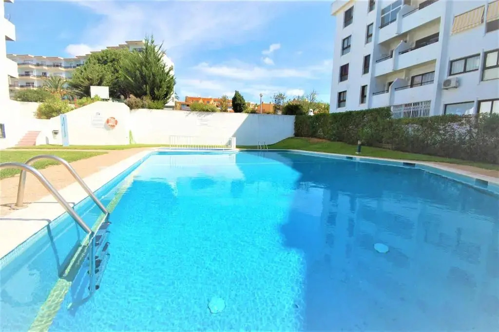 T0 Estudio Leziria - Swimming pool - BY BEDZY