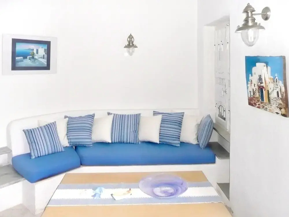 Villa With 3 Bedrooms in Paros, With Wonderful sea View, Pool Access a