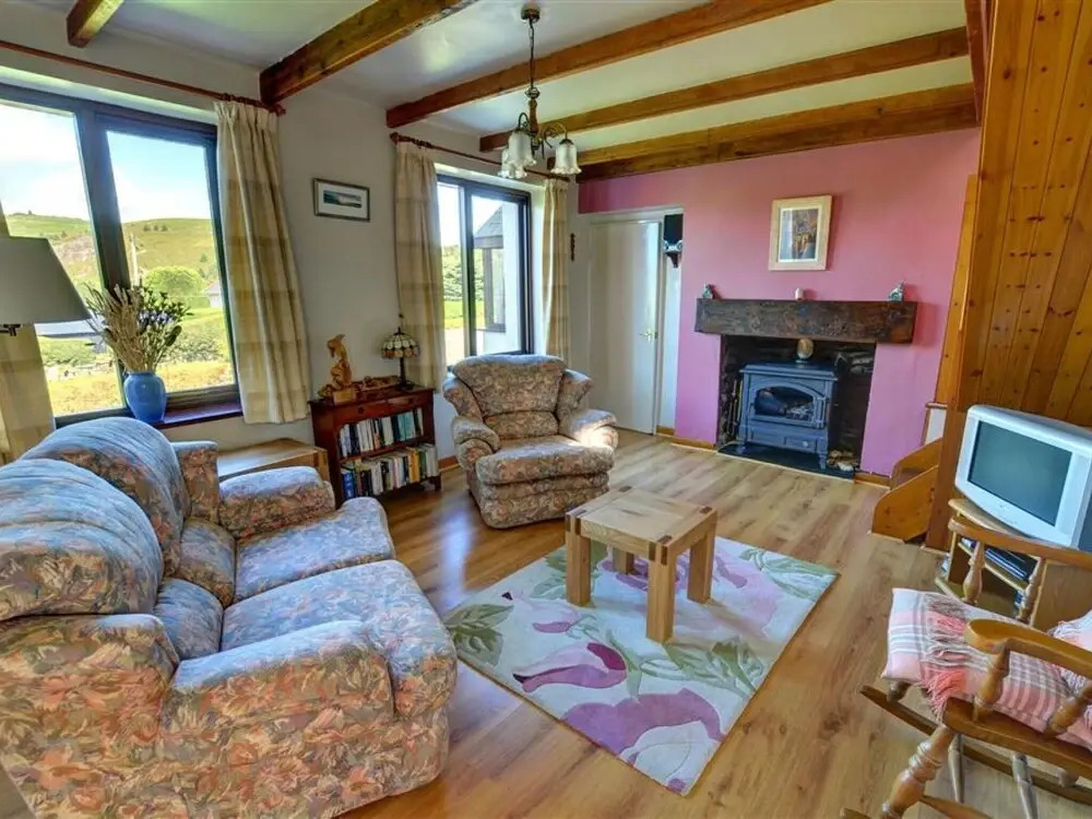 Spacious Holiday Home in Rosebush With Garden