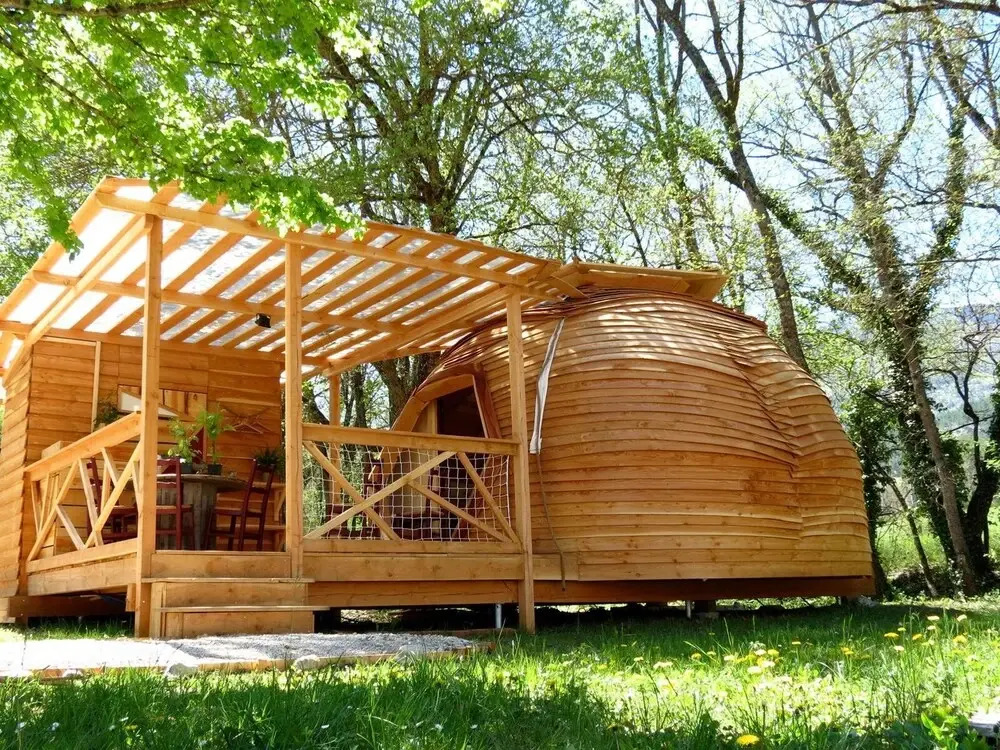 Habitat Créateur - Hébergements insolites au camping municipal "Les Ecureuils"
