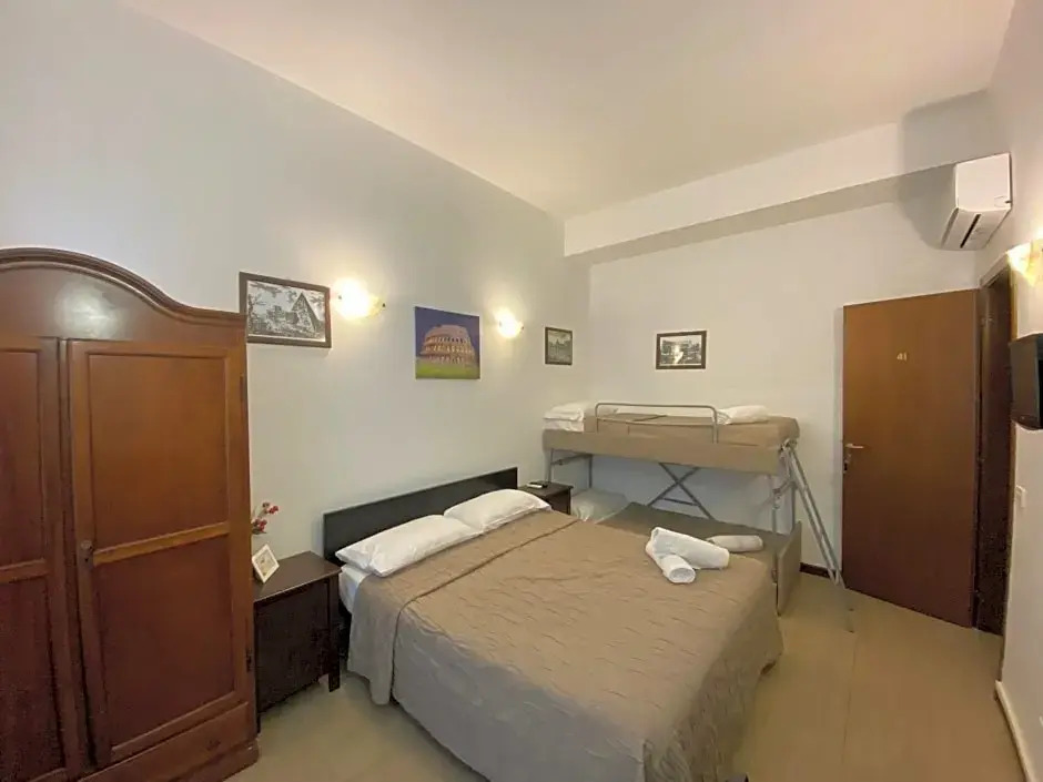 September Suite Rome