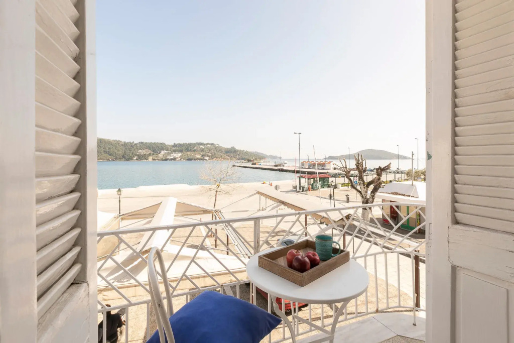 Casa Blue Sea View, Philian Collection