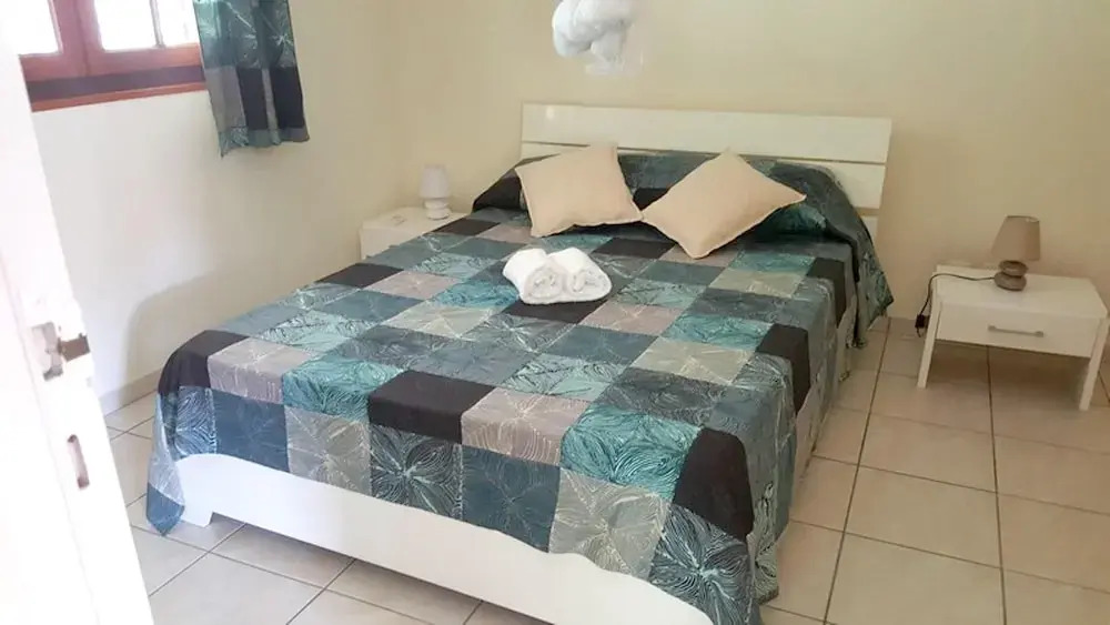 House with 3 Bedrooms in Deshaies, with Enclosed Garden And Wifi - 1 Km From the Beach