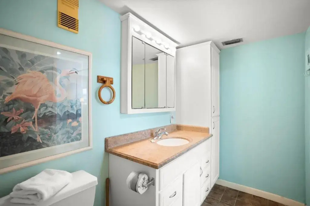405 Beach Place Condos