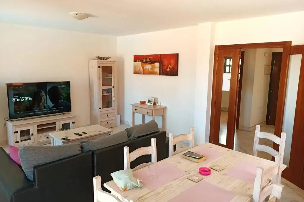 Casa Shakka Rocka: Lux Villa with Pool and View