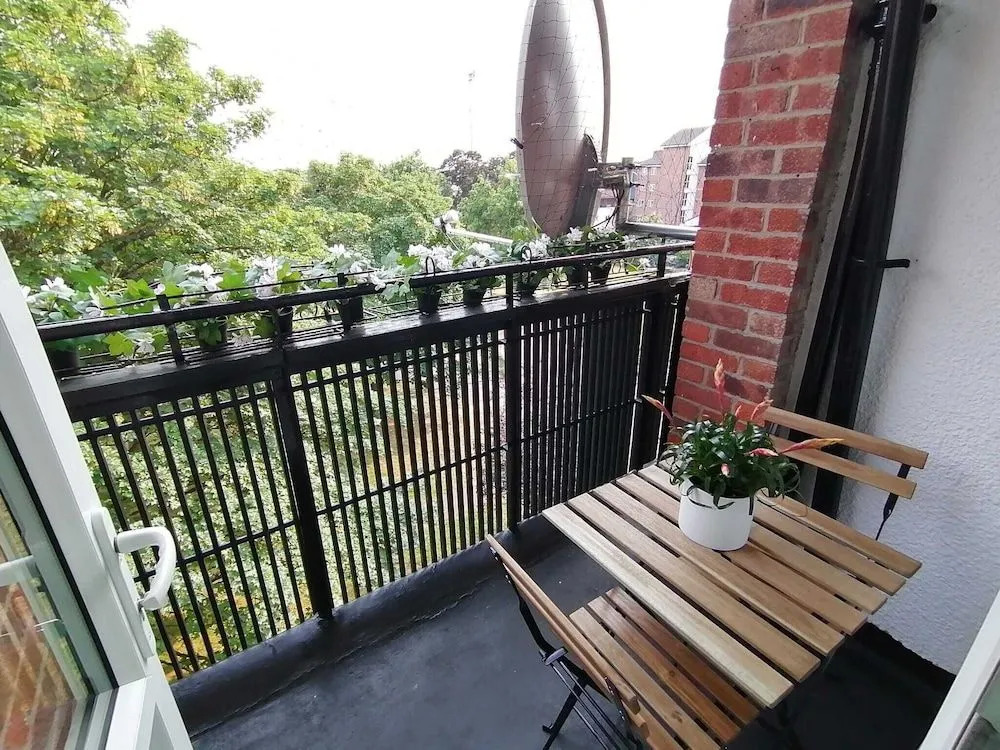 White City Apartment, Your London Stay