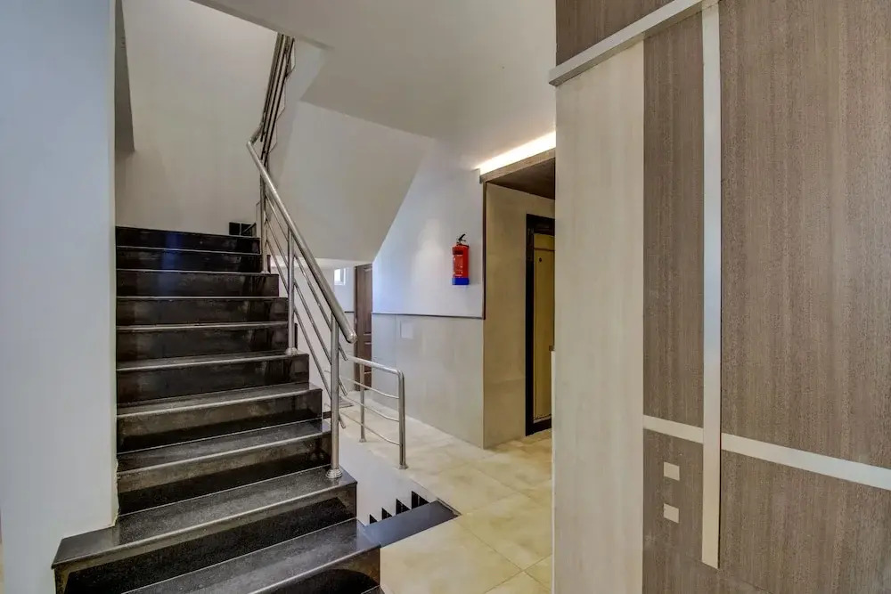 Oyo Flagship 29891 Hotel Karpagam Gandhipuram