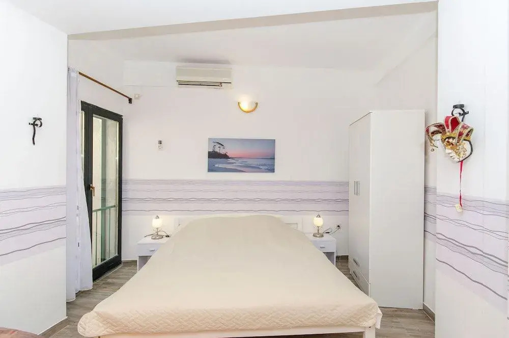 Apartments Beach Gem
