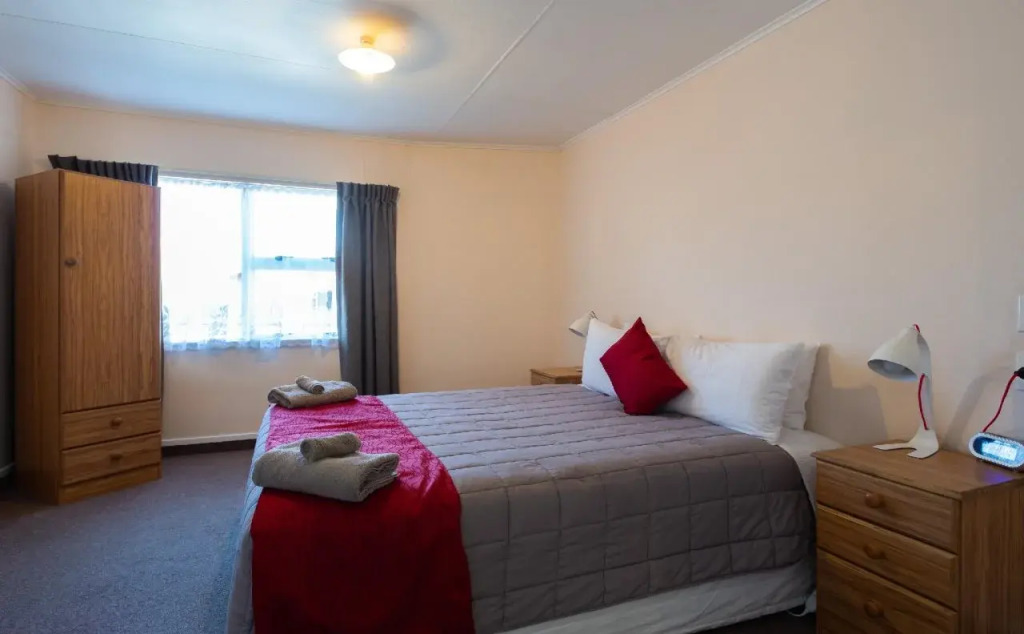 Golden Bay Motel