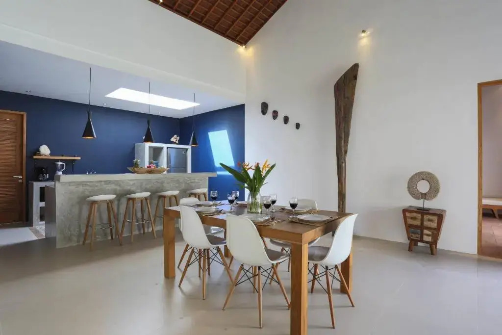 Villa Lima ac living 2 bedroom with pool in umalas