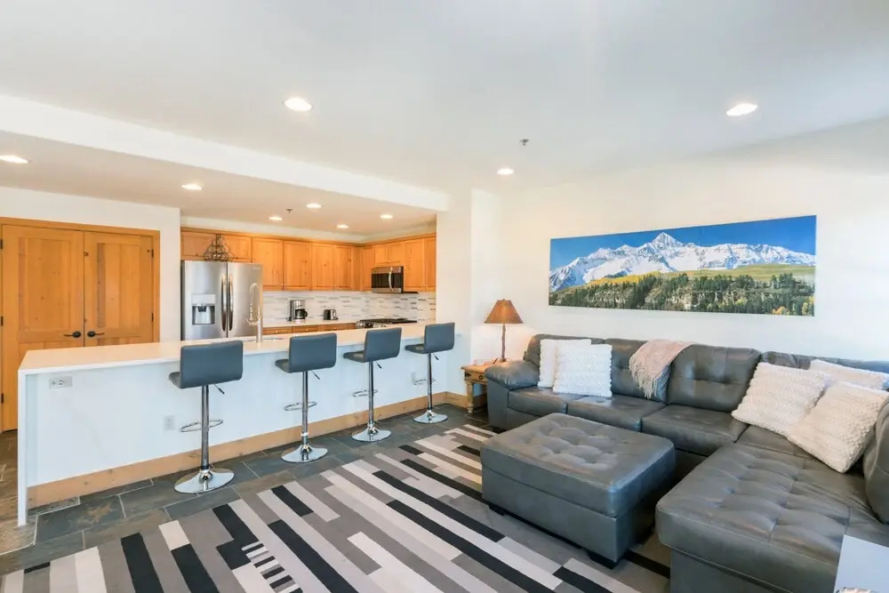 Bear Creek Lodge 209 3 Bedroom Condo by Alpine Lodging Telluride
