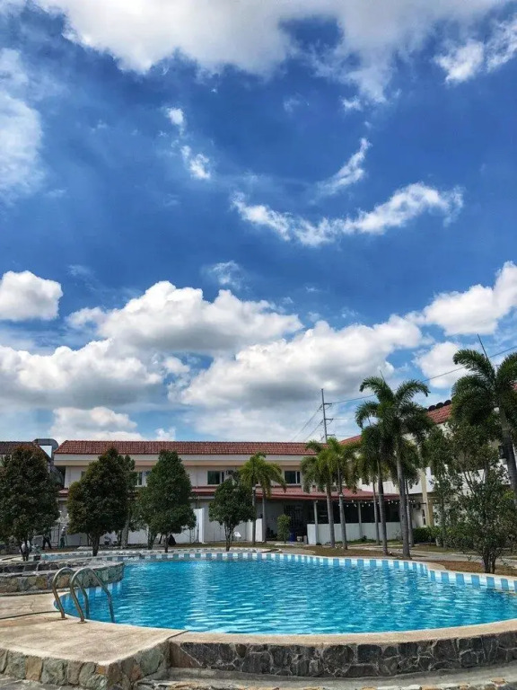 King's Royale Hotel and Resort