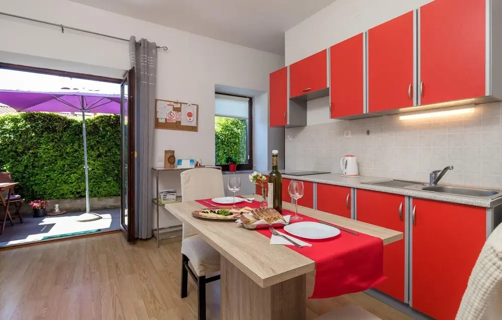 Stunning Apartment in Pobri With Wifi