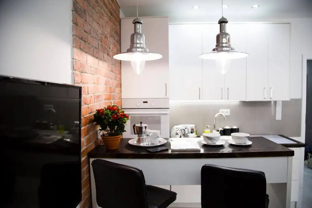 Warsaw Concierge Modern Studio