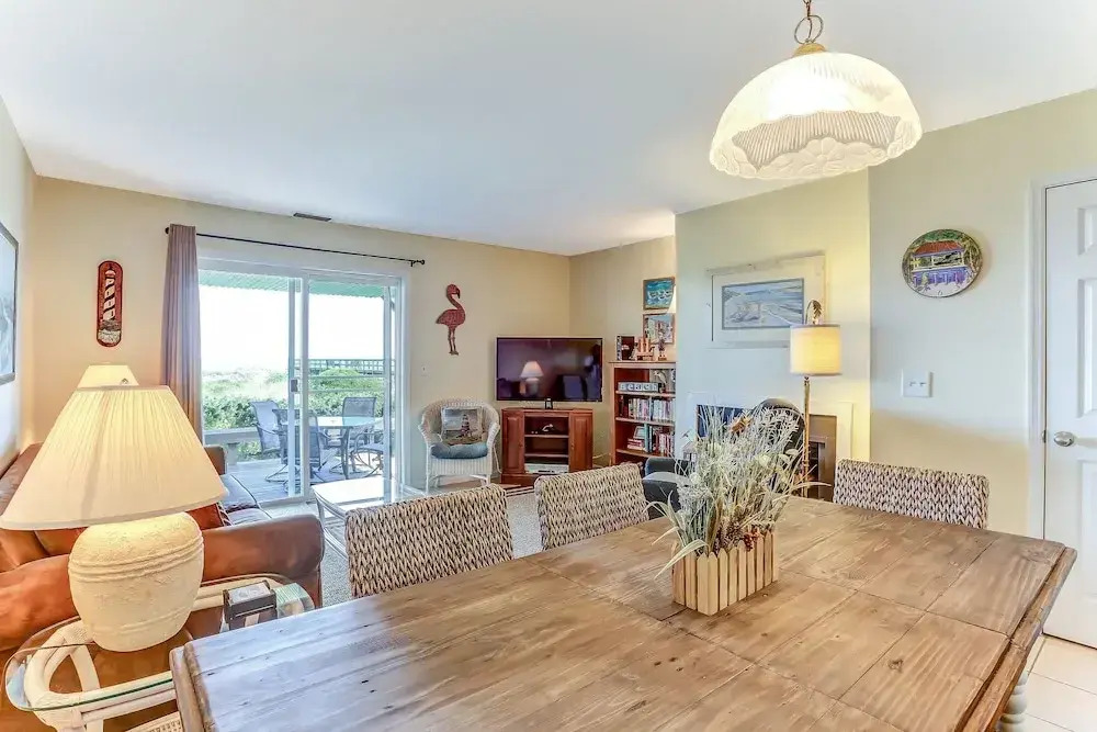 Relaxed Atmosphere in S Fletcher Duplex