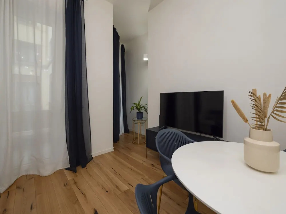 Porta Vittoria - Cozy Stylish 1bdr in Duomo San Babila Area