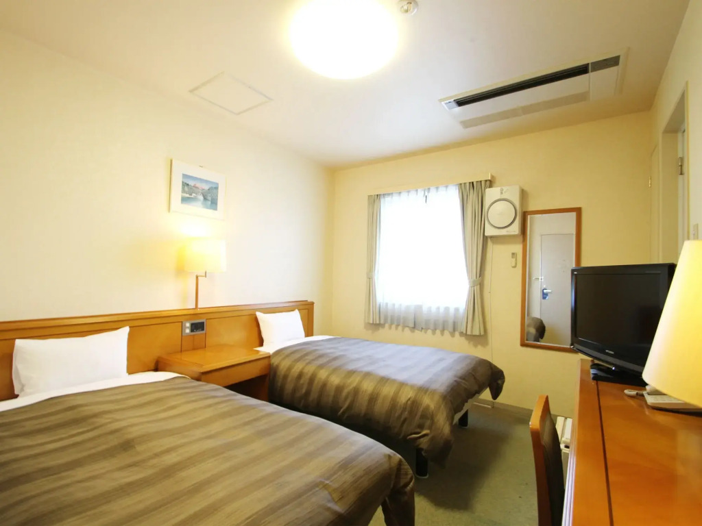 Hotel Route-Inn Naha Asahibashi Eki Higashi