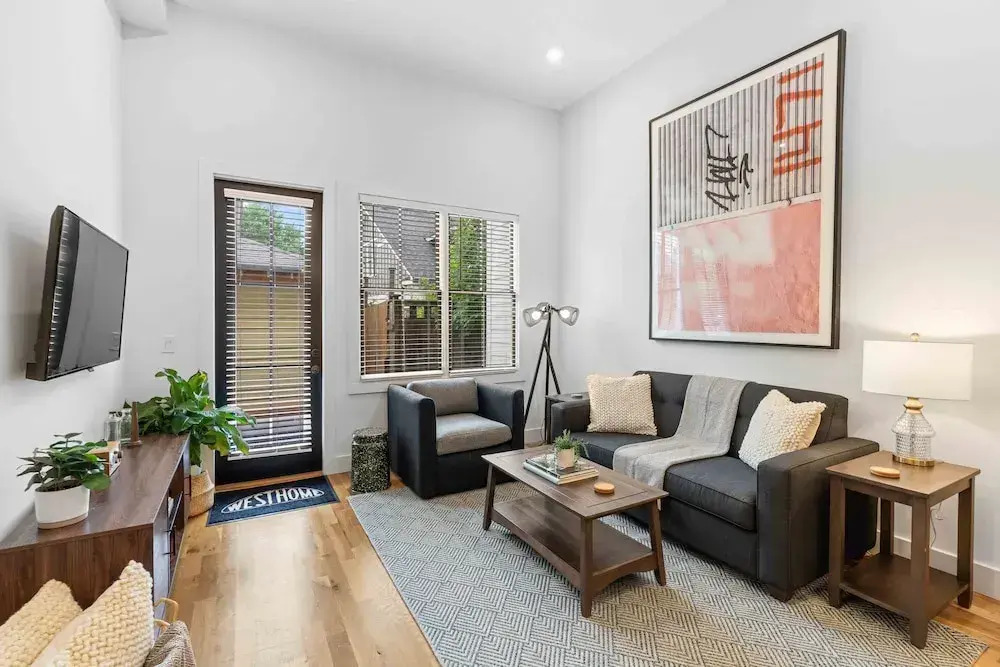 Bonaventure Furnished Apartments