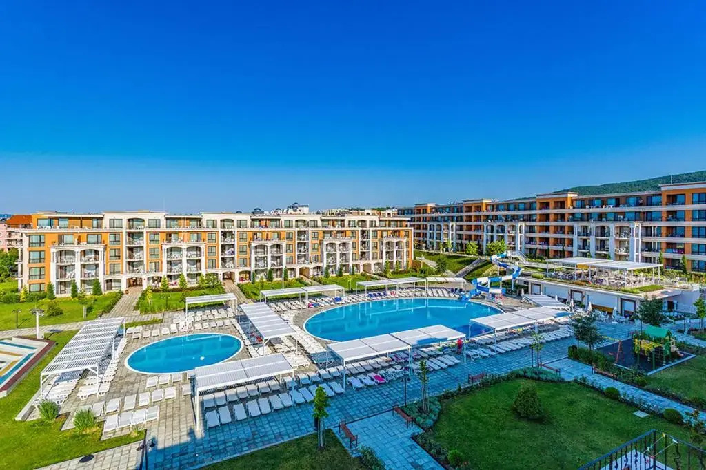 Premier Fort Beach Luxury
