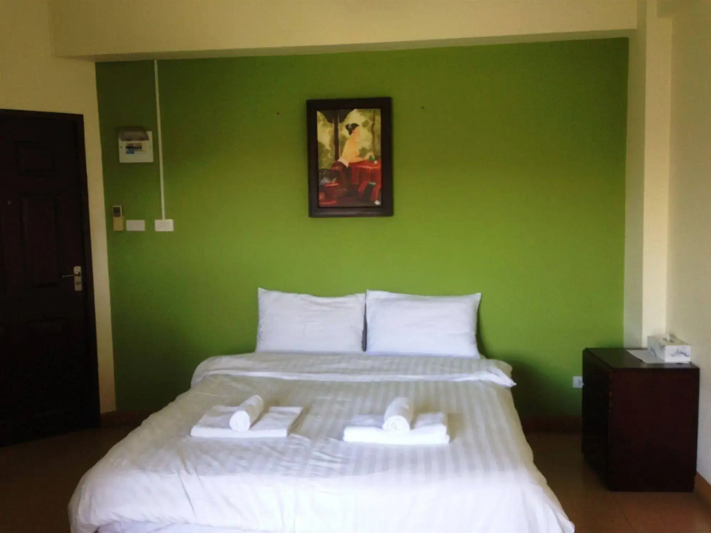 Yanadin Service Apartment