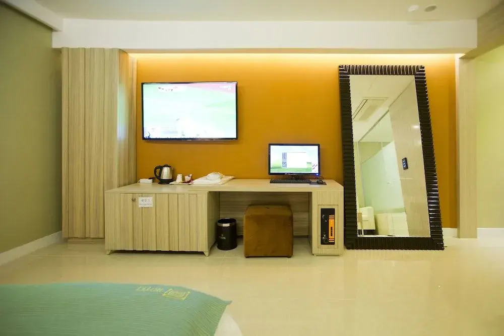 SG Hotel