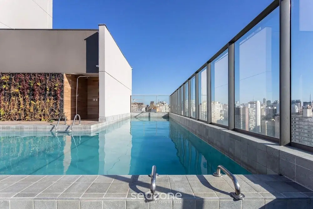 THK - Building With Pool in the Republica Neighborhood in SP